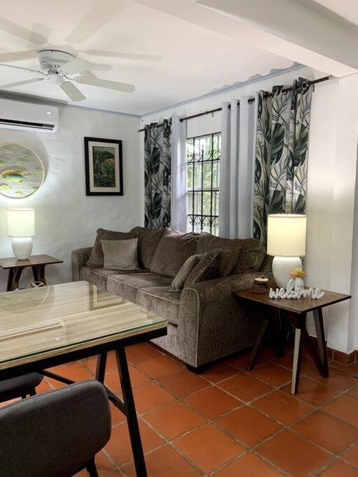 Reefside Villa Crown Point Dış mekan fotoğraf